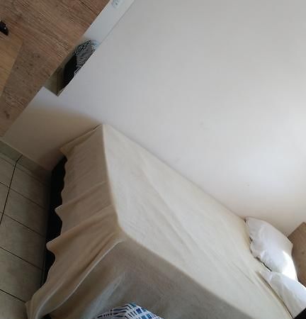 Dormitorio Canarinho Goiania Ngoại thất bức ảnh