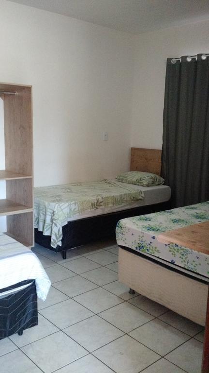 Dormitorio Canarinho Goiania Ngoại thất bức ảnh
