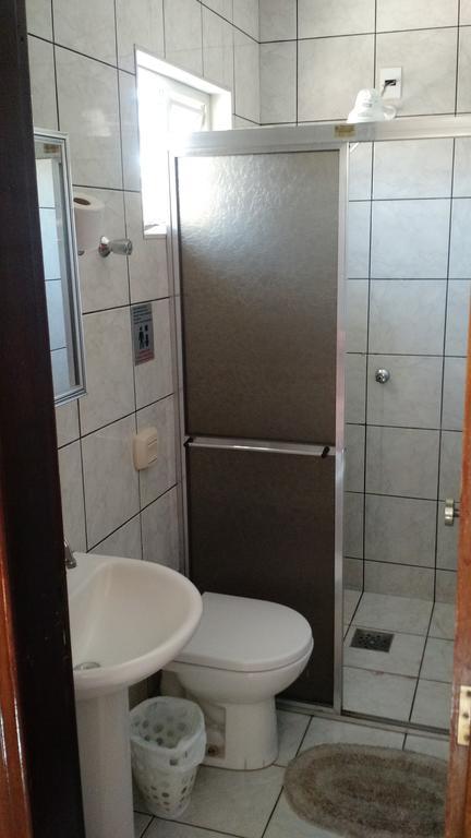 Dormitorio Canarinho Goiania Ngoại thất bức ảnh
