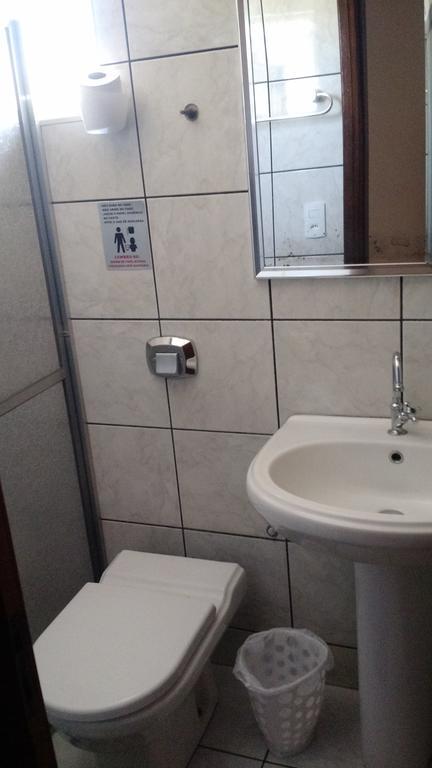 Dormitorio Canarinho Goiania Ngoại thất bức ảnh